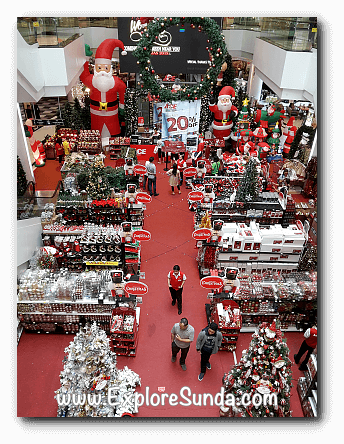 Christmas Ornaments Sold at Ace Store, Living World Mall. Christmas Ornaments Sold at Ace Store, Living World Mall.