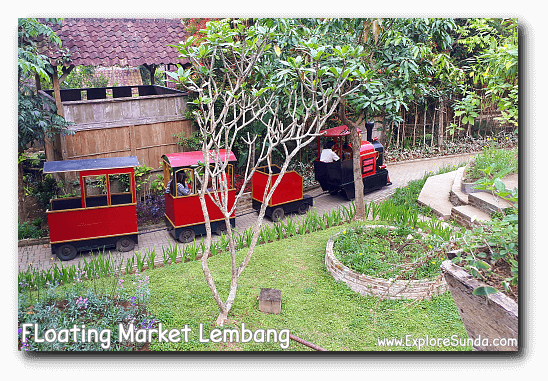 Train ride at Floating Market Lembang.