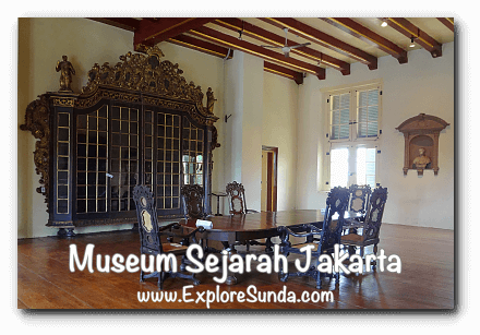 Antique furnitures at Jakarta History Museum Antique furnitures at Jakarta History Museum