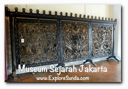 Antique furnitures at Jakarta History Museum Antique furnitures at Jakarta History Museum