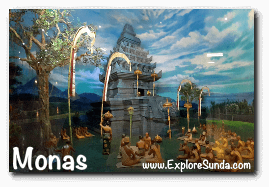 Diorama of Jawi Temple (1292AD), one of the National History Museum display in Monas, Jakarta Diorama of Jawi Temple (1292AD), one of the National History Museum display in Monas, Jakarta