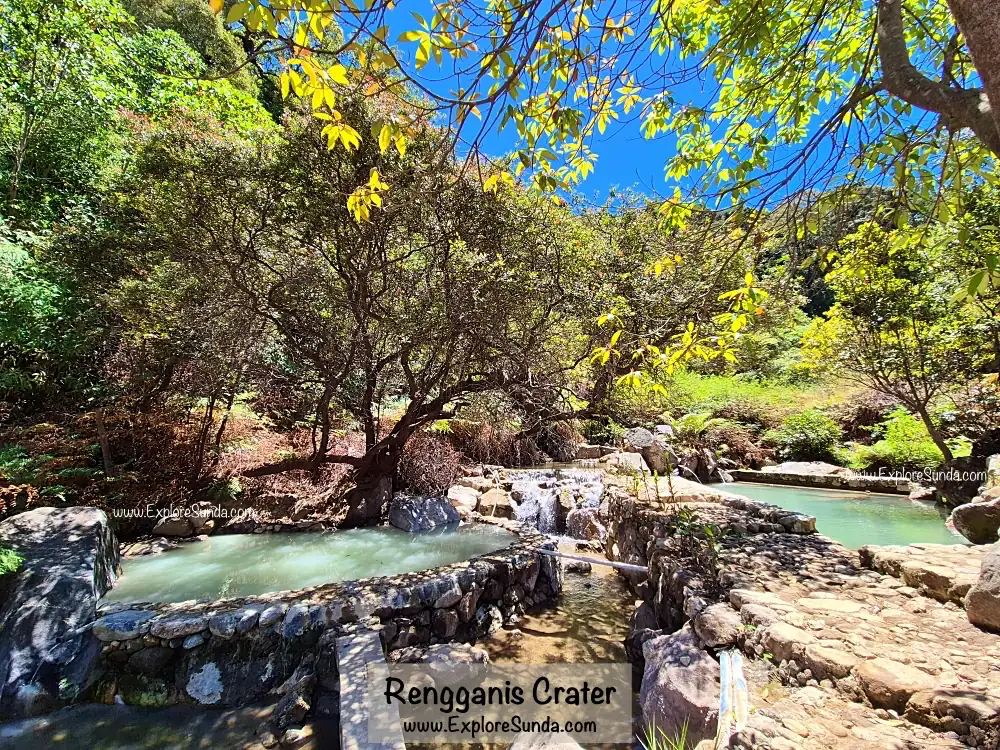 Shallow pools at Rengganis crater, where you can dip in and enjoy the warm spring water.