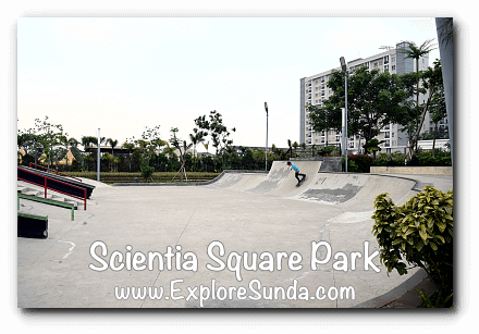 Skateboard challenge at Scientia Square Park - Summarecon Serpong, Tangerang Selatan