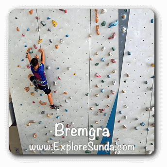 Wall Climbing at Bremgra, Tangerang Selatan
