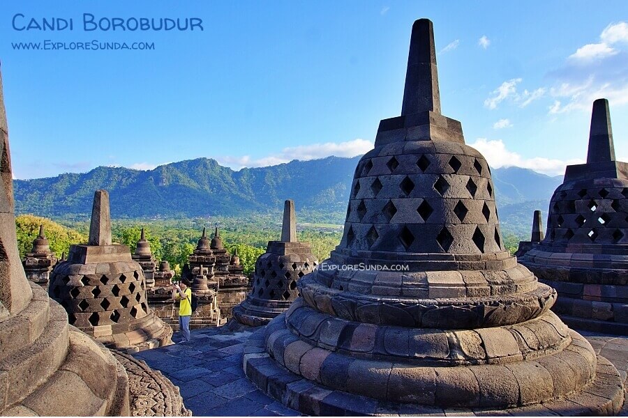 From the top of Borobudur temple, you can see Menoreh Hill, which is believed to be the late Gunadharma, the architect of Candi Borobudur.