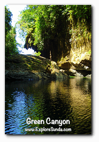 The beauty of Green Canyon, Pangandaran The beauty of Green Canyon, Pangandaran