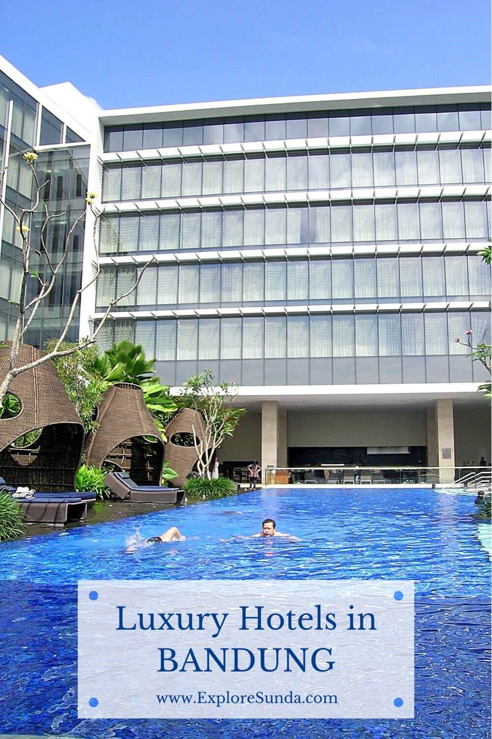 The Hilton Bandung, one the luxury hotels in Bandung. Enjoy the view of Mount Tangkuban Perahu from its rooftop swimming pool | #ExploreSunda