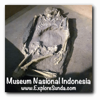 A replica of prehistoric burial site found in Jembrana, Bali - a collection of Museum Gajah (The National Museum of Indonesia), Jakarta A replica of prehistoric burial site found in Jembrana, Bali - a collection of Museum Gajah (The National Museum of Indonesia), Jakarta