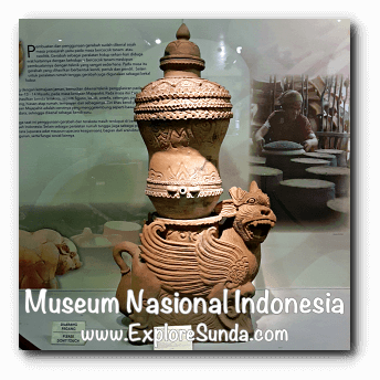 Padasan Singabarong (water container in the shape of a lion) from Cirebon, West Java - a collection of Museum Gajah (The National Museum of Indonesia), Jakarta Padasan Singabarong (water container in the shape of a lion) from Cirebon, West Java - a collection of Museum Gajah (The National Museum of Indonesia), Jakarta