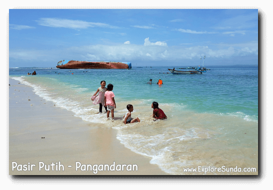 Pasir Putih beach, Pangandaran