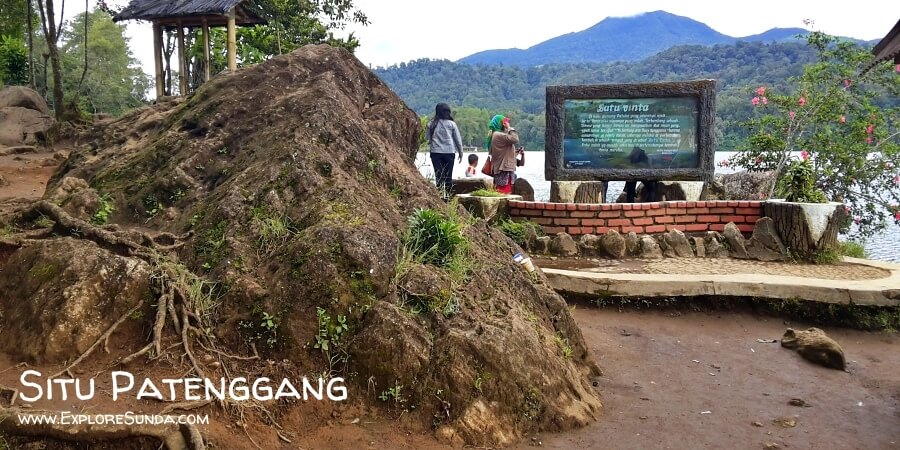 Batu Cinta on the bank of Situ Patenggang, where lovers allegedly meet.