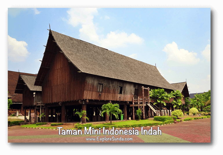 At Taman Mini Indonesia Indah [TMII] you can explore Indonesia in one day to see the flora, fauna and cultural diversities.